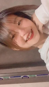 Charming Smiles: Celebrating the Unique Beauty of Girls with Snaggleteeth - image 4