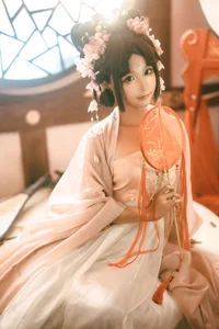 Chunmomo Captivates in Elegant 'Xian' Themed Cosplay Gallery - image 17