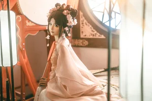 Chunmomo Captivates in Elegant 'Xian' Themed Cosplay Gallery - image 3