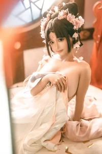 Chunmomo Captivates in Elegant 'Xian' Themed Cosplay Gallery - image 16