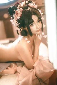 Chunmomo Captivates in Elegant 'Xian' Themed Cosplay Gallery - image 24