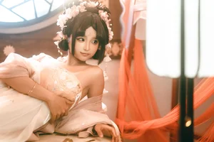Chunmomo Captivates in Elegant 'Xian' Themed Cosplay Gallery - image 10