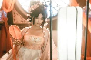 Chunmomo Captivates in Elegant 'Xian' Themed Cosplay Gallery - image 15