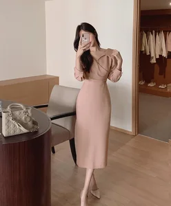 4 Smart Office Fashion Staples to Style Beautifully and Save Money This Year - image 8