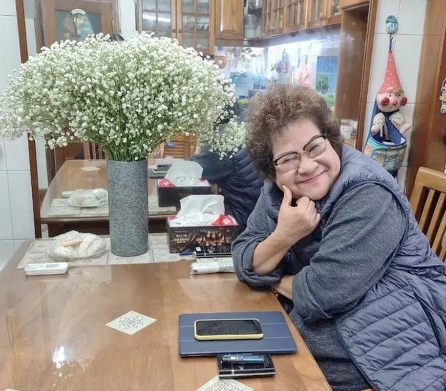 Inside the Surprisingly Simple and Humble Home of Artist Minh Vuong