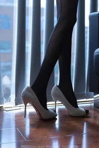 IESS Tuan Tuan - Wonderful Back Line Aesthetic Fashion Gallery - image 28