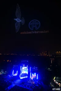 Spectacular Drone Light Show in Hanoi Features 2,025 Drones Forming a Giant Dragon - image 0