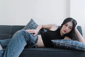 Volleyball Star Kieu Trinh Stuns Fans with a Dramatic Fashion Makeover - image 1