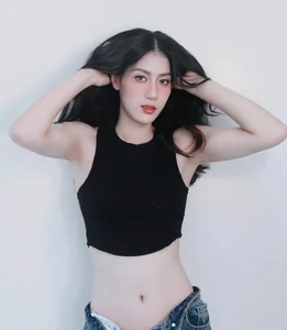 Volleyball Star Kieu Trinh Stuns Fans with a Dramatic Fashion Makeover - image 6