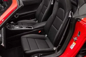 Supermodel Thanh Hang Flaunts Her Luxurious Porsche 718 Boxster Convertible - image 6