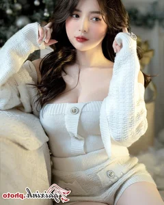 Trang Pham Nabi: A Comprehensive Look at Her Latest Fashion and Beauty Gallery - image 20