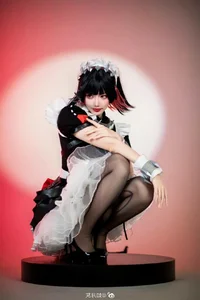 Exploring the Stunning Cosplay Artistry of the Talented Ruyue Hui - image 17