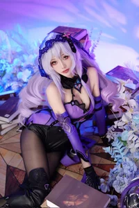 Exploring the Stunning Cosplay Artistry of the Talented Ruyue Hui - image 8