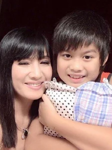 Son of 'Calendar Queen' Hien Mai Grows Up: A Rising Hot Boy - image 9