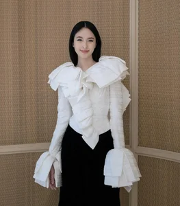 Nong Poy’s Timeless Beauty: Reflecting on 20 Years Since Her Iconic Transition and Global Success - image 6
