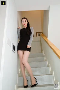 Urban Encounter with Lemon Peel - IESS Stairwell Fashion Series - image 2