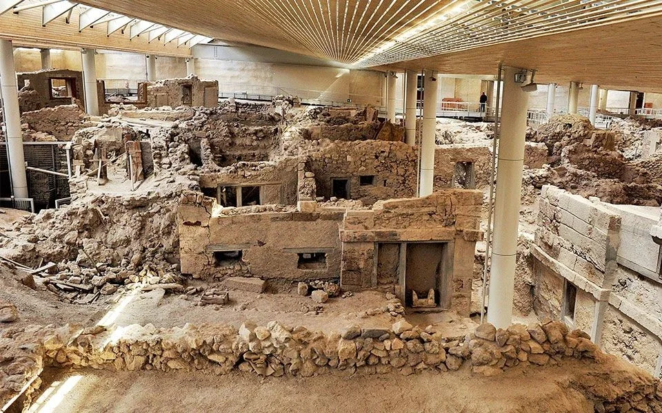 Ancient Minoan City Revealed Beneath Layers of Volcanic Ash