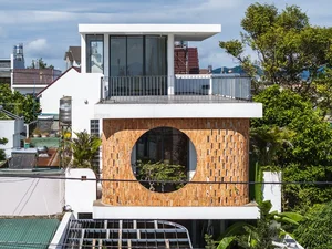 Stunning Lam Dong Home with Circular Windows Captures International Attention - image 1