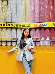 How Minh Nhua’s Daughter Maintains Trendy Fashion After Two Kids - image 4