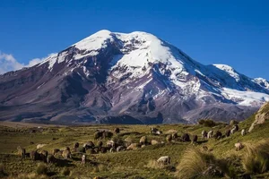 Mount Chimborazo: The Peak Farthest from Earth's Center, Surpassing Mount Everest - image 4