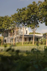Stunning West-Facing Sloped House Design Embraces Challenging Terrain - image 6