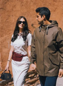 Miss Universe Pia Wurtzbach and Husband Jeremy Jauncey: A Glamorous Look at Their Romantic Journey and High-Profile Lifestyle - image 2