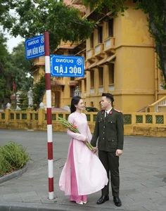 Volleyball Star Reveals Beautiful Wedding Photos Featuring Groom in Military Uniform - image 1
