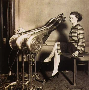 Bizarre Beauty Inventions from History: How People Prettied Up - image 9