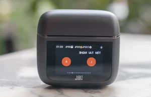 JBL Tour Pro 3 Review: Next-Gen TWS Earbuds with Smart Charging Case - image 3
