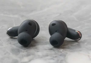 JBL Tour Pro 3 Review: Next-Gen TWS Earbuds with Smart Charging Case - image 5