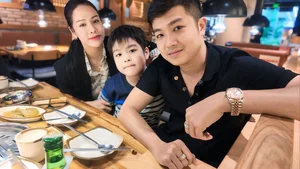 Supermodel Vo Hoang Yen Shares Heartwarming Skin-to-Skin Newborn Moments - image 5