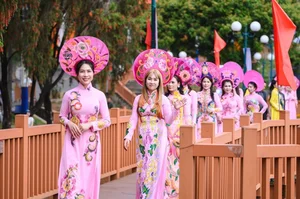 Miss Business Vietnam 2026: Elegant 'Hương sắc đại ngàn' Ao Dai Showcase by Designer Tommy Nguyễn in the Heart of Pleiku, Gia Lai - image 1