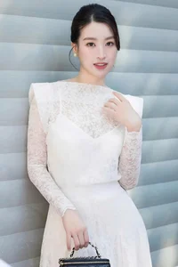 From Crowns to Corporate Boards: Vietnamese Beauty Queens in Business Leadership Roles - image 7