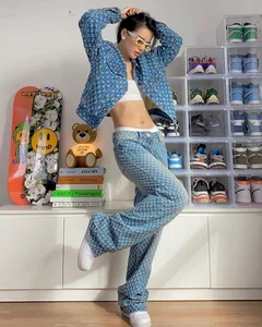 Bold Fashion Trends: Vietnamese Celebrities and the Controversial Low-Rise Pants Style - image 3