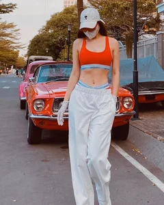 Bold Fashion Trends: Vietnamese Celebrities and the Controversial Low-Rise Pants Style - image 4