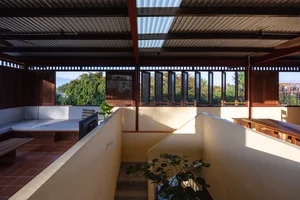 Stunning 1,200 m2 Open-Design Garden House Embraces Nature - image 1