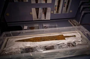 Archaeologists Recover Rare Roman Artifacts from the Depths of a Swiss Lake - image 3