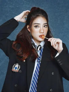Where Are They Now? The Evolution of Vietnam’s Most Famous Comedy Group Hot Girls - image 23