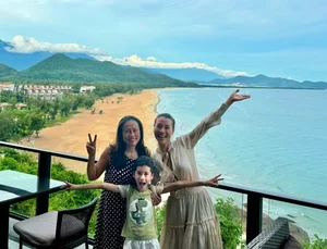 Vietnamese Celebrity Update: Hoai Linh Returns to the US and Heartfelt Tributes - image 16