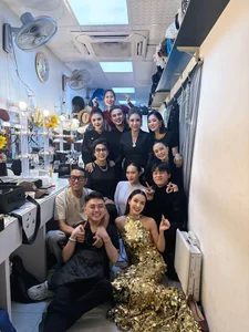 Vietnamese Celebrity Update: Hoai Linh Returns to the US and Heartfelt Tributes - image 12