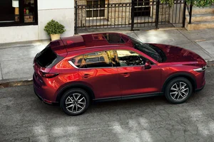 Mazda CX-5 2.0L FWD Luxury 2021: A Perfect Blend of Elegance, Performance, and Advanced Safety Technology - image 15