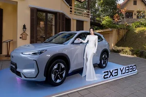 Geely Monjaro and EX5 Arrive in Vietnam: Will They Succeed or Flop? - image 4