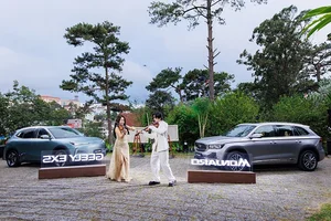 Geely Monjaro and EX5 Arrive in Vietnam: Will They Succeed or Flop? - image 2