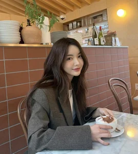 The Sweet and Seductive Aesthetics of Korean Lingerie Fashion - image 6