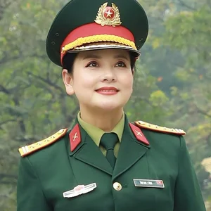 Ageless Grace: The Inspiring Journey of Vietnam's Celebrated Military Actress at 60 - image 2