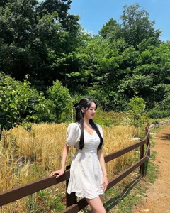 Korean Flight Attendant Inspires with Dedicated Fitness and Body Goals - image 4