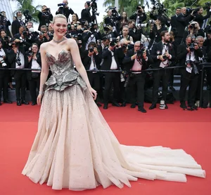 Top 10 Most Stunning Red Carpet Gowns of 2023: Fashion Highlights - image 0