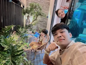 Vietnamese Comedian Trung Ruoi Adorable Daughter Steals Hearts Online - image 4