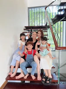 Vietnamese Comedian Trung Ruoi Adorable Daughter Steals Hearts Online - image 5