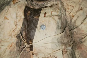 Unveiling Secrets: The Shocking Discovery of an Intact Ancient Mummy - image 2